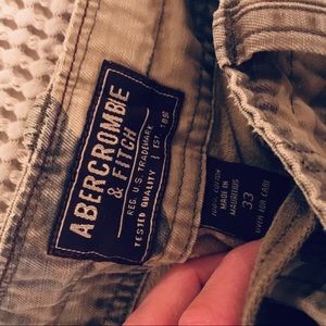 Abercrombie & Fitch mens camouflage shorts